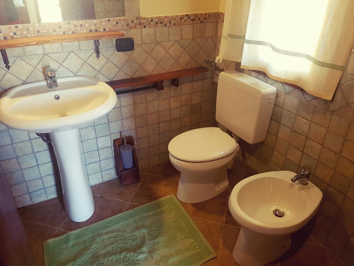 Agriturismo Gennemara B&B Perdaxius 外观 照片